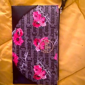 Juicy Couture Wristlet